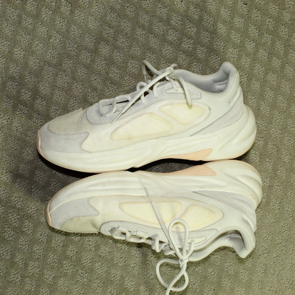 Adidas Cloudfoam Comfort Women's Size 9 Ozelle Ivory Running Athletic Shoes GX17 - Picture 3 of 6